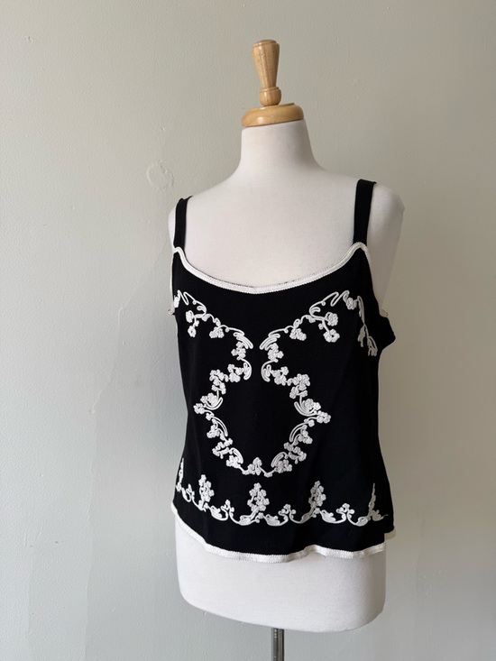 Nygard Collection Tops - Black Embroidered Camisole Top White Floral Cottagecore Coquette